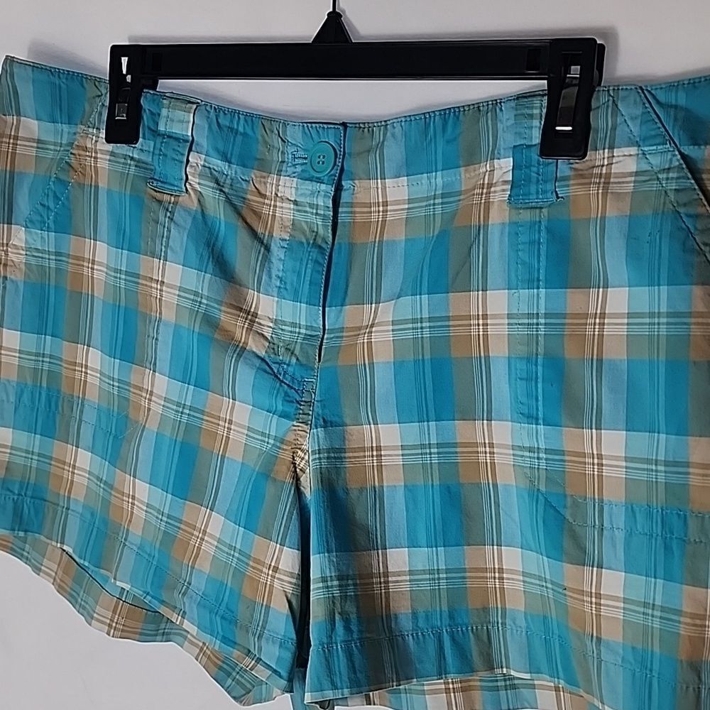 Manhattan Chino Shorts Size 16 Aqua Plaid Madras